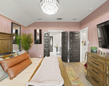 1511 Maple Ridge Drive - Photo Thumbnail 24