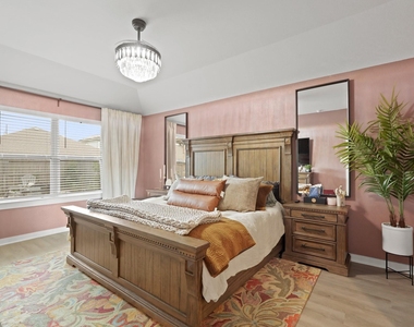 1511 Maple Ridge Drive - Photo Thumbnail 21