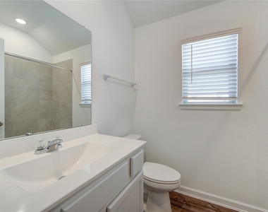 5419 Tourmaline Way - Photo Thumbnail 8