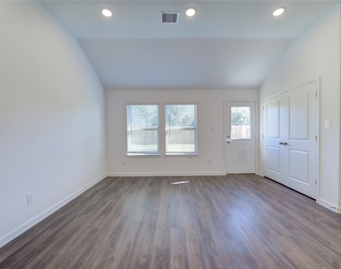 5419 Tourmaline Way - Photo Thumbnail 29