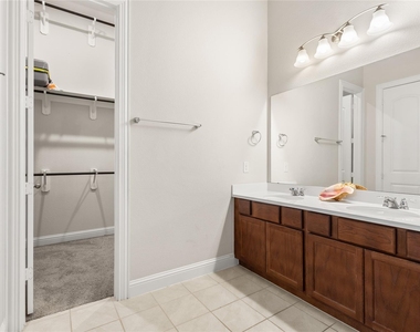 6027 Thief River Falls Drive - Photo Thumbnail 18