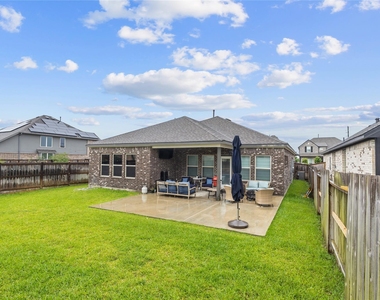 6027 Thief River Falls Drive - Photo Thumbnail 25