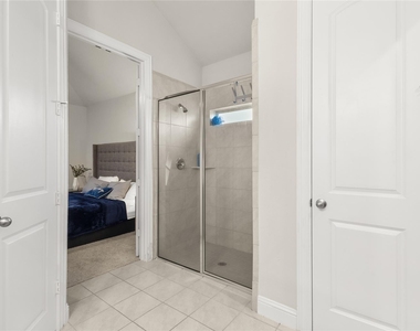 6027 Thief River Falls Drive - Photo Thumbnail 19