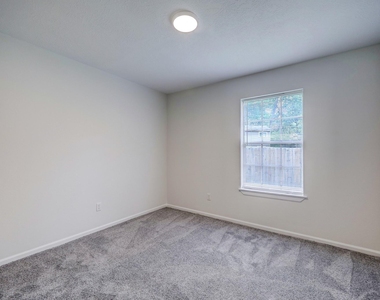 34 N High Oaks - Photo Thumbnail 7