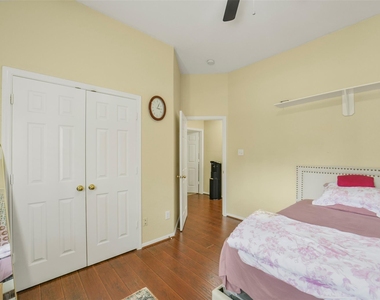 22554 Bristolwood Court - Photo Thumbnail 40
