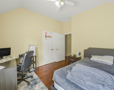 22554 Bristolwood Court - Photo Thumbnail 44