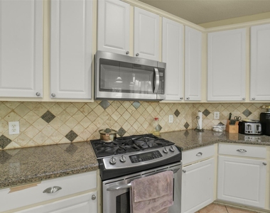 22554 Bristolwood Court - Photo Thumbnail 18