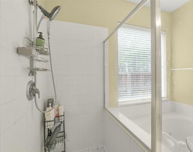 22554 Bristolwood Court - Photo Thumbnail 25