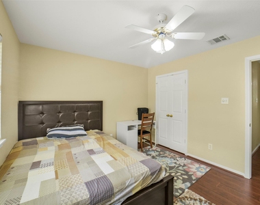 22554 Bristolwood Court - Photo Thumbnail 38