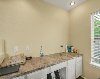22554 Bristolwood Court - Photo Thumbnail 35