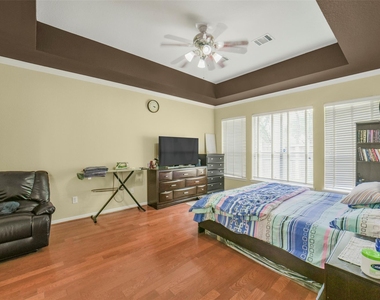 22554 Bristolwood Court - Photo Thumbnail 26