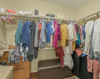 22554 Bristolwood Court - Photo Thumbnail 34