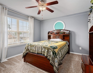 14104 N Crater Lake Court - Photo Thumbnail 27
