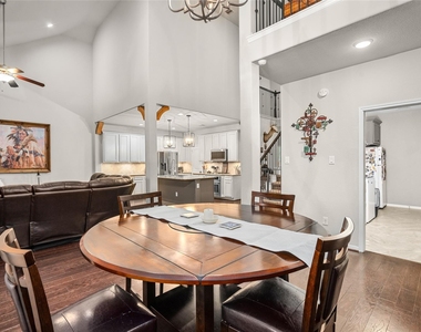 14104 N Crater Lake Court - Photo Thumbnail 18