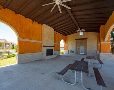 1208 Pisana - Photo Thumbnail 40