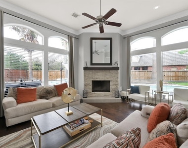 9706 Chipstead Court - Photo Thumbnail 20
