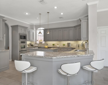 9706 Chipstead Court - Photo Thumbnail 17