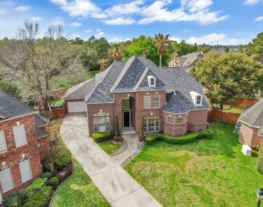 9706 Chipstead Court - Photo Thumbnail 43