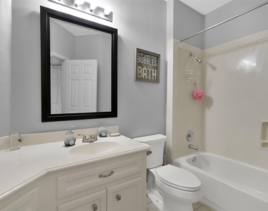 9706 Chipstead Court - Photo Thumbnail 36