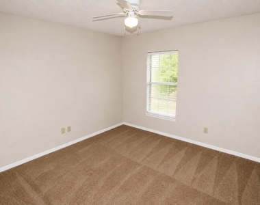 3331 Oak Branch Lane - Photo Thumbnail 14