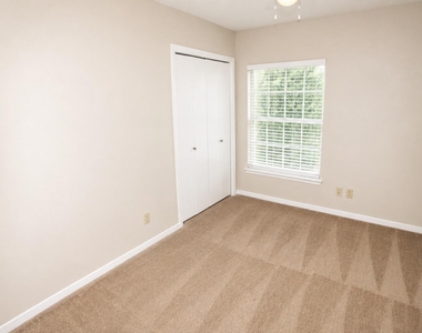 3331 Oak Branch Lane - Photo Thumbnail 12
