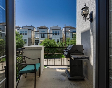 1716 Edwards Street - Photo Thumbnail 17