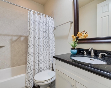 1716 Edwards Street - Photo Thumbnail 6