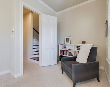 1716 Edwards Street - Photo Thumbnail 24