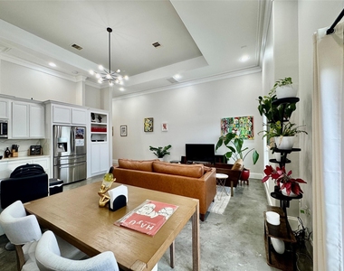 5801 Winsome Lane - Photo Thumbnail 5