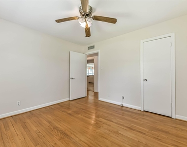 3023 Fairhope Street - Photo Thumbnail 21