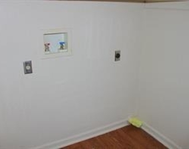 7101 Wendemere Street - Photo Thumbnail 4