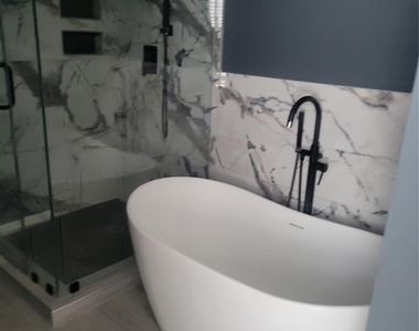 3903 Brook Garden Lane - Photo Thumbnail 14