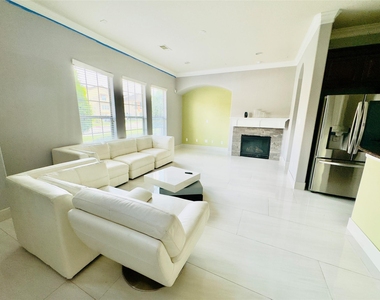 14535 San Pietro Drive - Photo Thumbnail 2