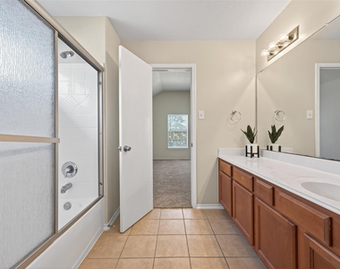 24519 Cypresspark Glen Lane - Photo Thumbnail 31