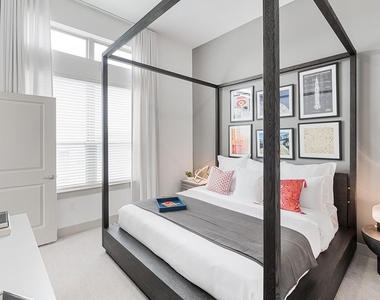 160 Birdsall Street - Photo Thumbnail 5
