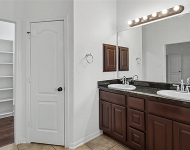 99 Sagamore Ridge Place - Photo Thumbnail 30