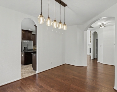 99 Sagamore Ridge Place - Photo Thumbnail 16