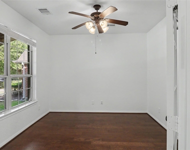 99 Sagamore Ridge Place - Photo Thumbnail 14