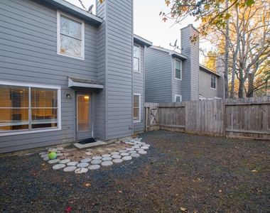 226 Blushwood Place - Photo Thumbnail 44