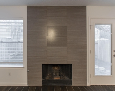 226 Blushwood Place - Photo Thumbnail 19