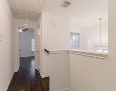 226 Blushwood Place - Photo Thumbnail 27