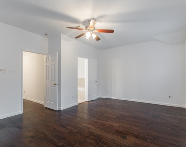 226 Blushwood Place - Photo Thumbnail 29