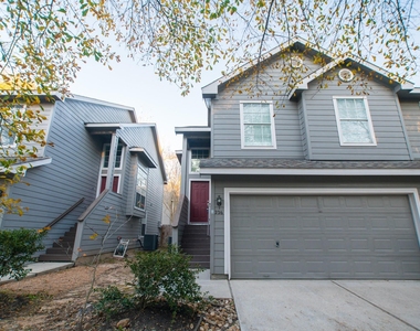 226 Blushwood Place - Photo Thumbnail 3