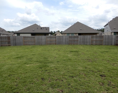 21102 Trivento Drive - Photo Thumbnail 18