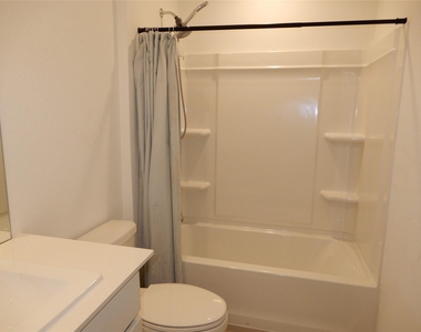 21102 Trivento Drive - Photo Thumbnail 13