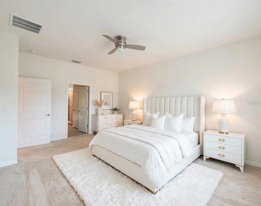 17589 Garsalaso Cir - Photo Thumbnail 3