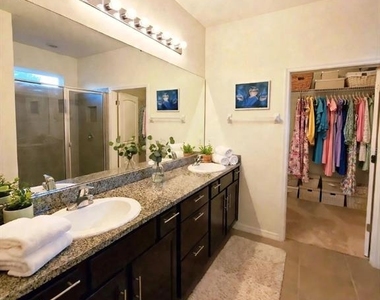 17589 Garsalaso Cir - Photo Thumbnail 12
