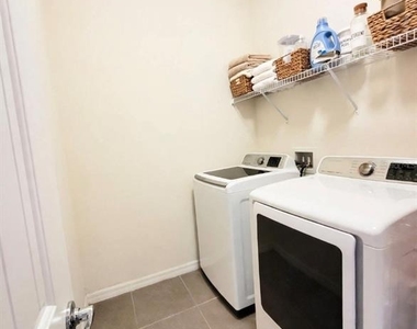 17589 Garsalaso Cir - Photo Thumbnail 22