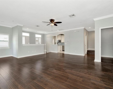 3213 Marcellus Circle - Photo Thumbnail 7