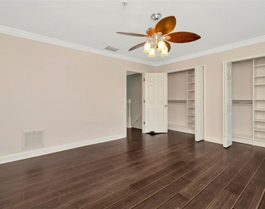 3213 Marcellus Circle - Photo Thumbnail 22
